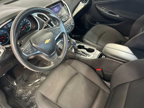 Used 2024 Chevrolet Malibu LT FWD image 12