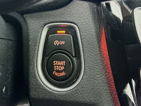 Used 2016 BMW 320i Sedan image 20