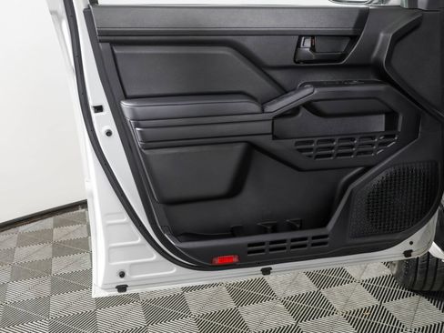 Used 2024 Toyota Tacoma SR RWD image 33