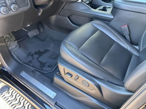 Used 2021 Chevrolet Tahoe Z71 image 28