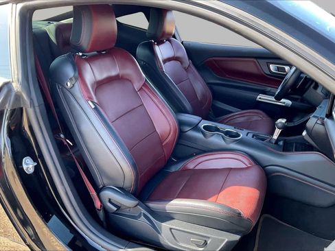 Used 2024 Ford Mustang GT Premium RWD image 8