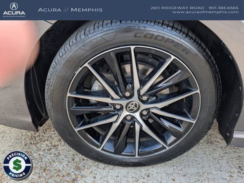 Used 2022 Toyota Camry SE w/ Cold Weather Package image 26