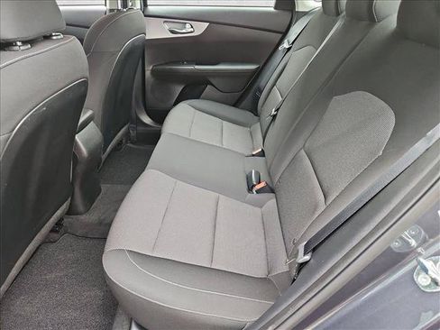 Used 2023 Kia Forte LXS FWD image 17