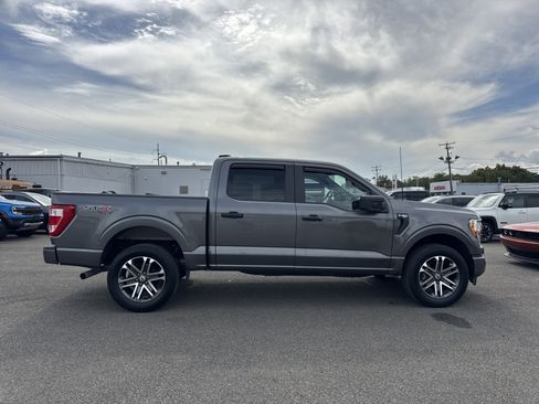 Used 2022 Ford F150 XL w/ STX Appearance Package image 4