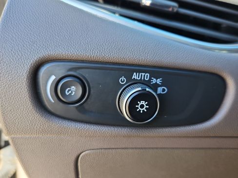 Used 2024 Chevrolet Malibu LT FWD image 21