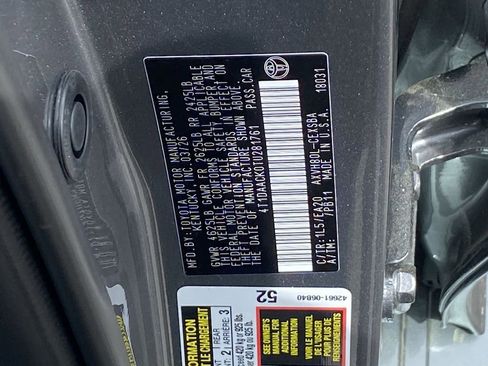 Used 2026 Toyota Camry SE image 12