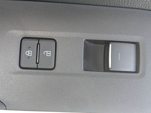 Certified 2025 Toyota RAV4 XLE Premium FWD image 32