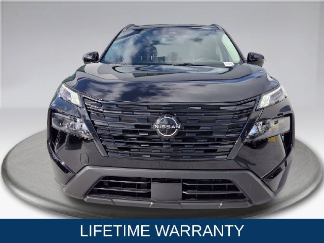 Used 2026 Nissan Rogue Dark Armor FWD image 8