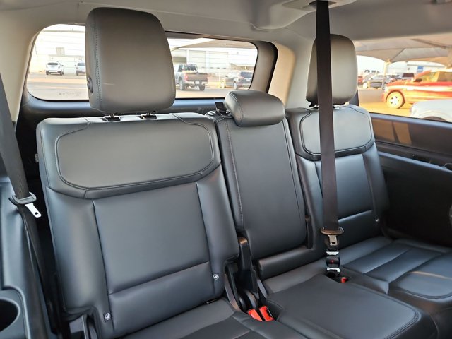 Used 2026 Ford Expedition Max Active RWD image 16