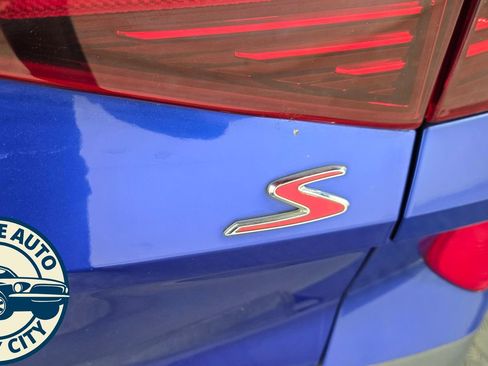 Used 2021 Kia Seltos S FWD image 31