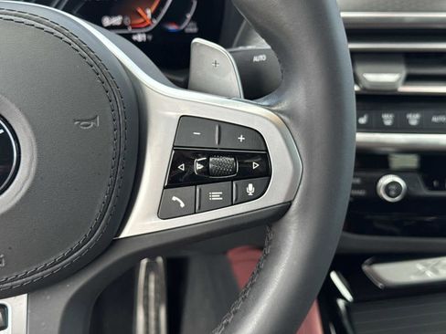 Certified 2025 BMW X4 xDrive30i w/ Premium Package image 27