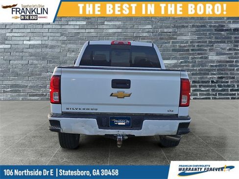Used 2017 Chevrolet Silverado 1500 LTZ Z71 image 4