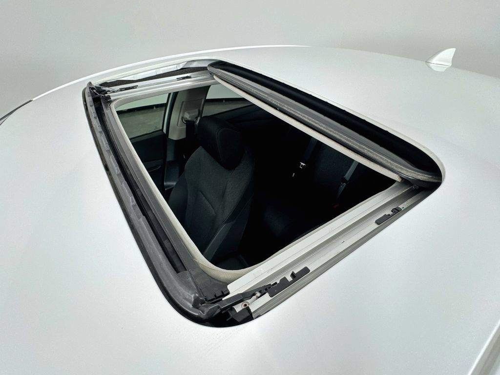 Used 2023 Honda Accord EX image 27