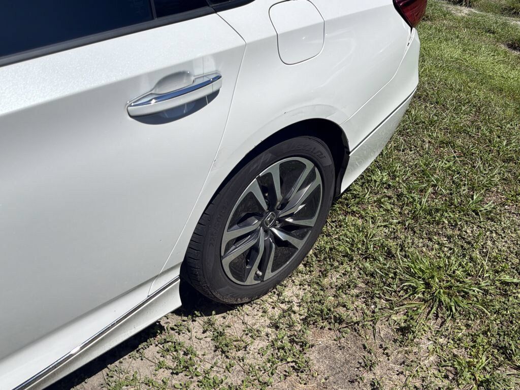 Used 2020 Honda Accord Touring image 8