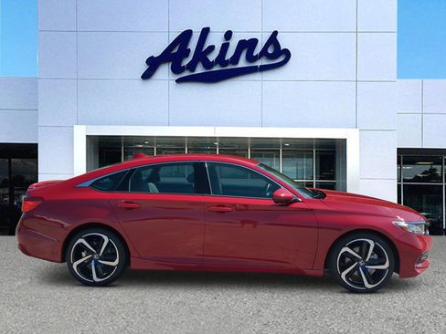 Used 2018 Honda Accord Sport image 1