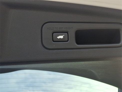 Certified 2023 Acura MDX SH-AWD w/ Technology Package image 34