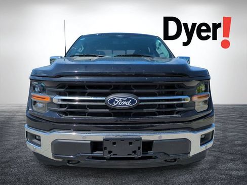 Used 2025 Ford F150 XLT w/ Equipment Group 302A MID AWD/4WD image 9