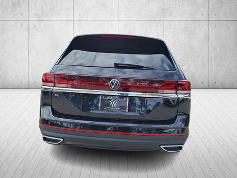 New 2026 Volkswagen Atlas SE image 4