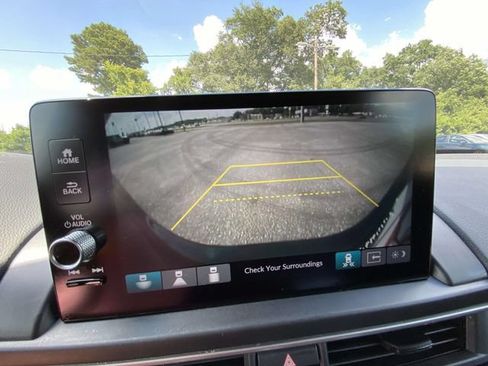 Used 2025 Honda Pilot EX-L image 19