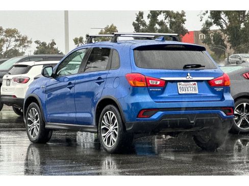 Used 2018 Mitsubishi Outlander Sport ES image 6
