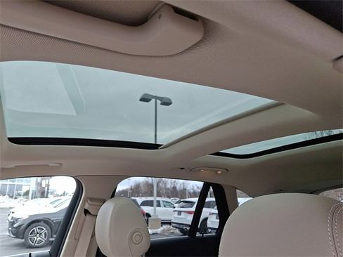 Certified 2022 Mercedes-Benz GLC 300 4MATIC image 15