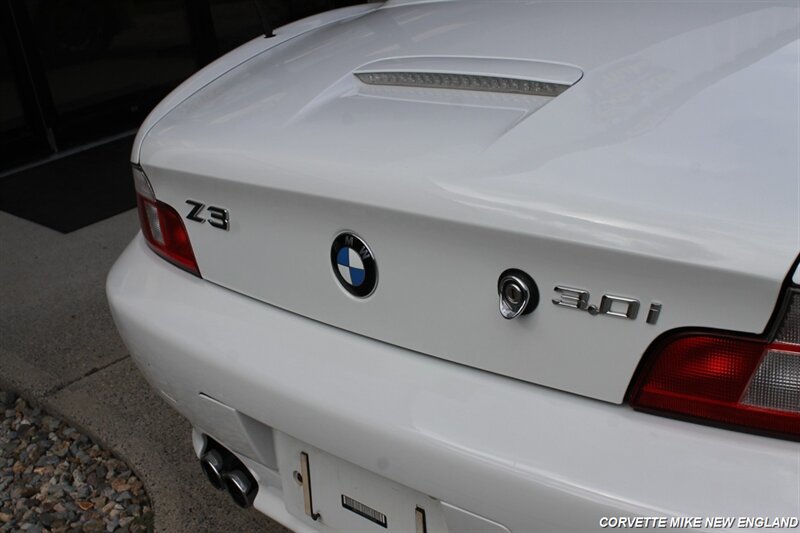 Used 2001 BMW Z3 3.0i RWD image 23