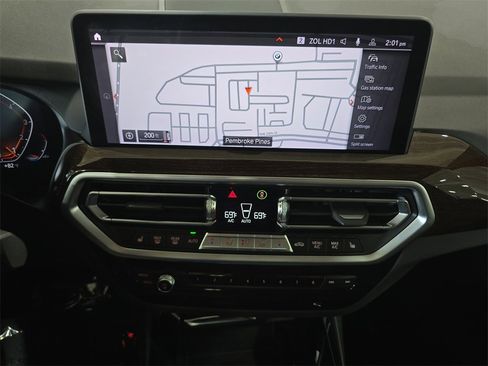 Certified 2023 BMW X3 xDrive30i w/ Premium Package image 17