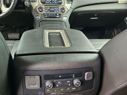 Used 2018 GMC Yukon Denali w/ Denali Ultimate Package image 41