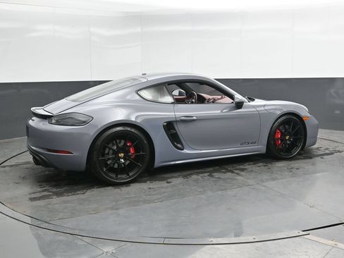 Used 2023 Porsche 718 Cayman GTS RWD image 2