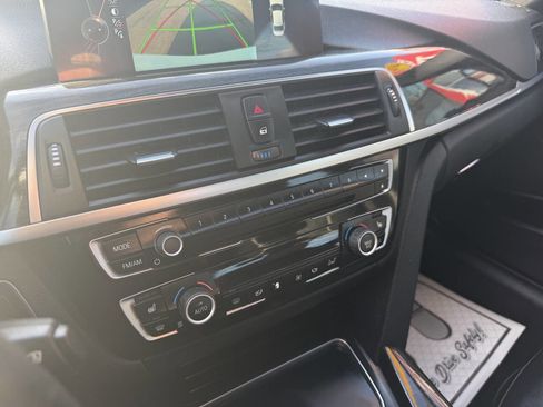 Used 2016 BMW 328i xDrive Sedan AWD/4WD image 14