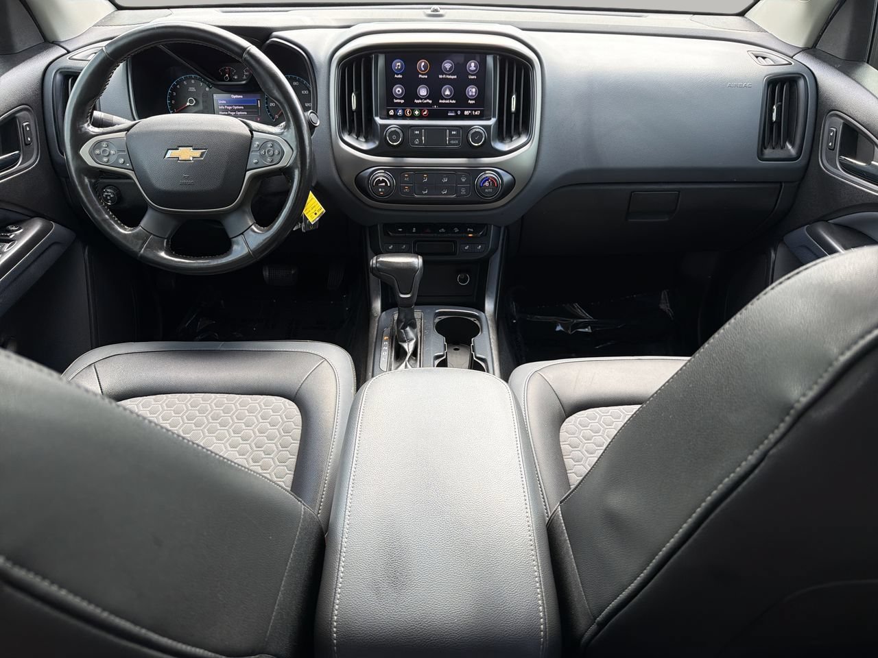 Used 2019 Chevrolet Colorado Z71 RWD image 12