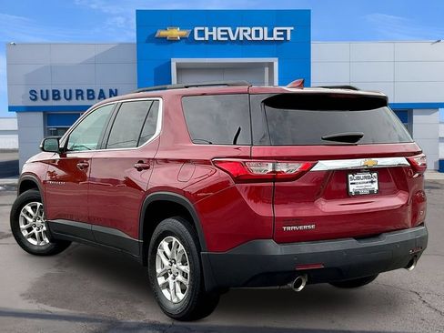Used 2019 Chevrolet Traverse LT FWD image 3