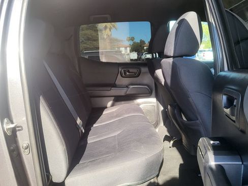 Used 2020 Toyota Tacoma TRD Sport AWD/4WD image 26