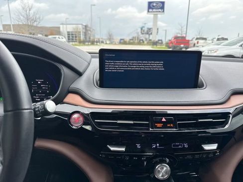 Certified 2023 Acura MDX FWD w/ Technology Package image 9