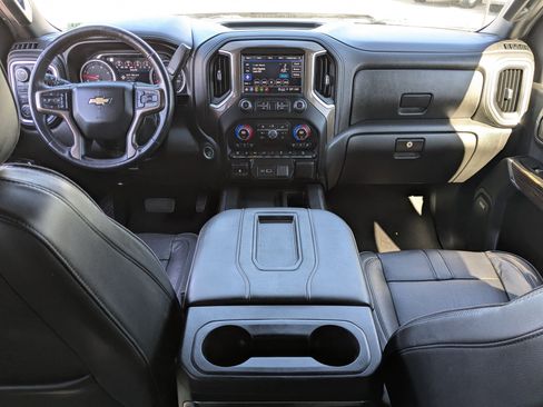 Certified 2022 Chevrolet Silverado 3500 High Country w/ Z71 Off-Road Package image 27