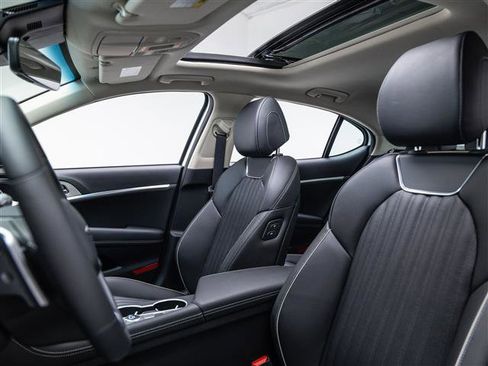 New 2026 Genesis G70 2.5T Prestige image 21