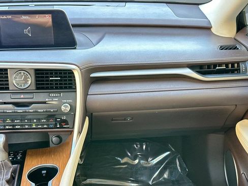 Used 2016 Lexus RX 350 FWD 4dr w/ Premium Package image 29