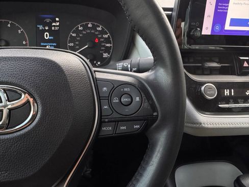 Used 2023 Toyota Corolla SE image 28