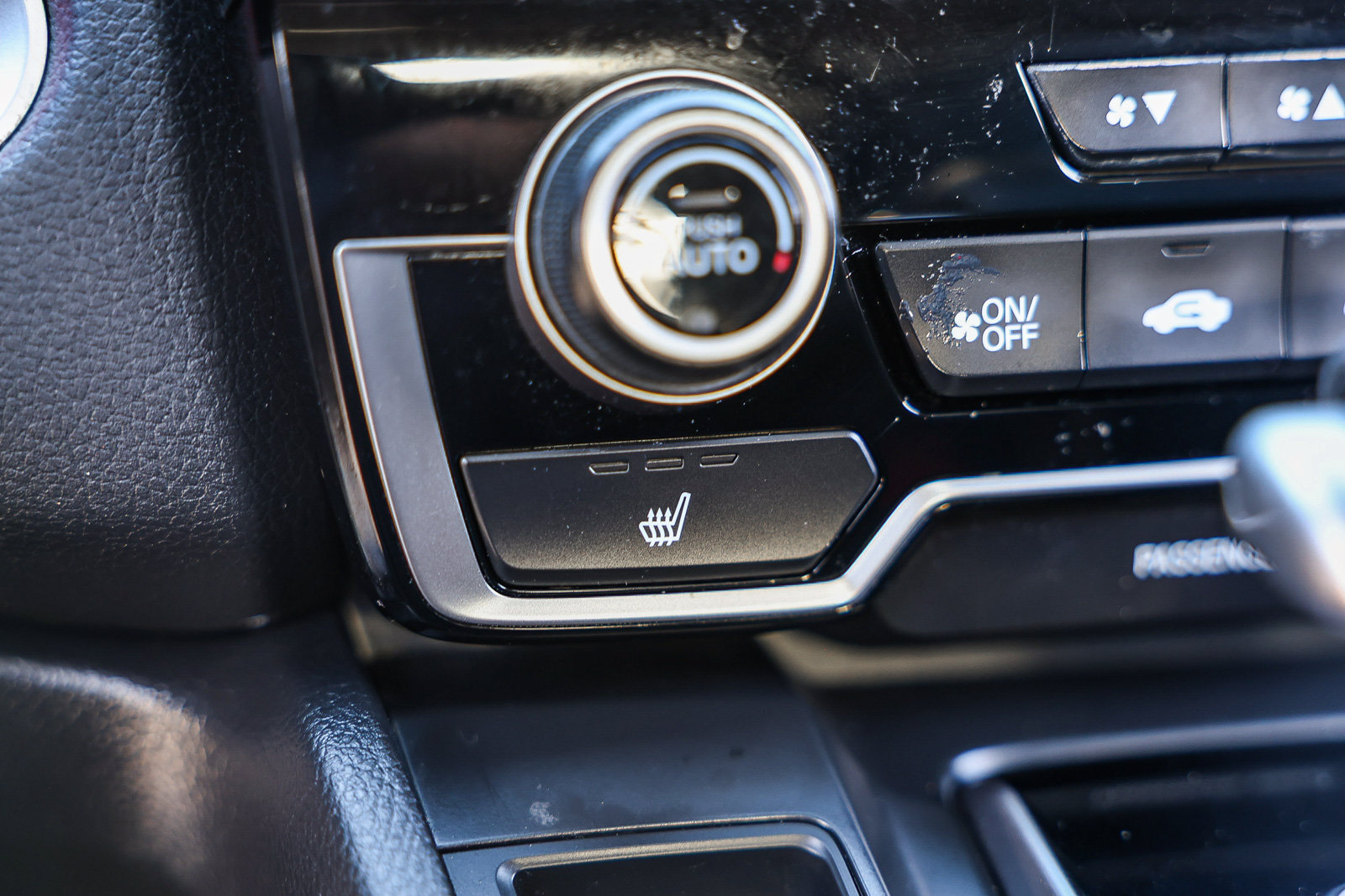 Certified 2019 Honda CR-V EX image 17