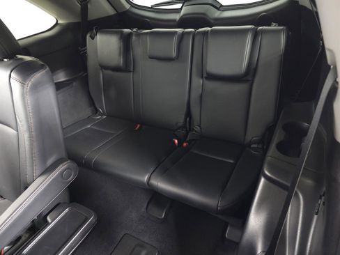 Used 2019 Toyota Highlander Limited image 34