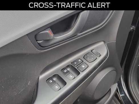 Used 2020 Hyundai Kona SEL AWD/4WD image 18