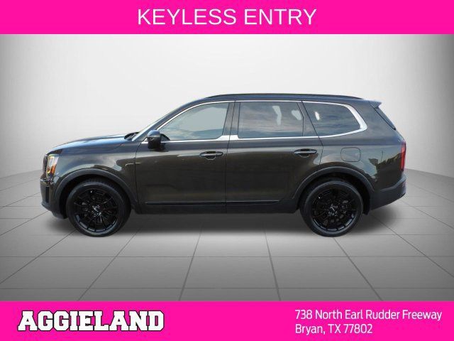 Used 2022 Kia Telluride EX w/ EX Premium Package AWD/4WD image 7