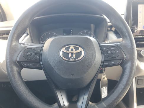Certified 2024 Toyota Corolla Cross L FWD image 20