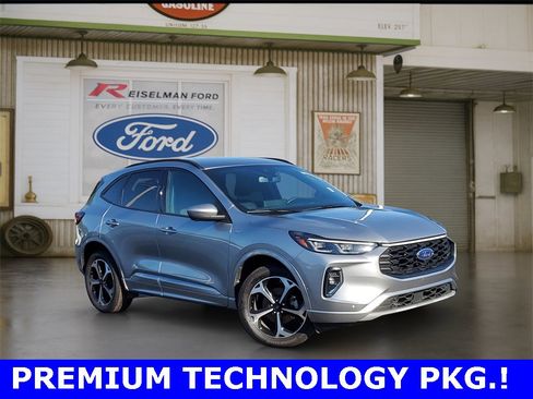 Certified 2023 Ford Escape ST-Line Elite w/ Premium Technology Package image 26