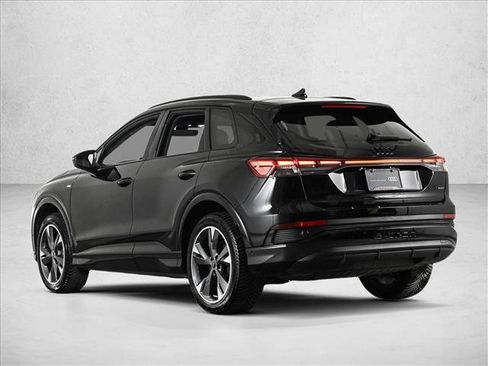 Certified 2024 Audi Q4 e-tron Premium Plus AWD/4WD image 8