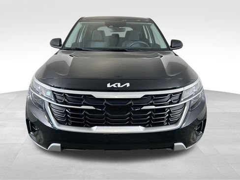 Used 2024 Kia Seltos LX AWD/4WD image 9