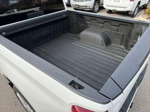 Used 2023 Chevrolet Silverado 1500 High Country w/ Technology Package image 26