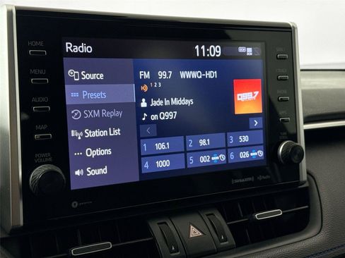 Used 2022 Toyota RAV4 XSE AWD/4WD image 23