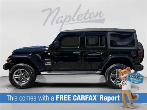 Certified 2022 Jeep Wrangler Unlimited Sahara w/ Cold Weather Group AWD/4WD image 2
