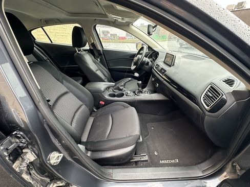 Used 2016 MAZDA MAZDA3 i Touring w/ Popular Equipment Package image 11